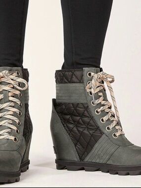 Sorel Lexie Wedge Boots in Dark Slate Gray